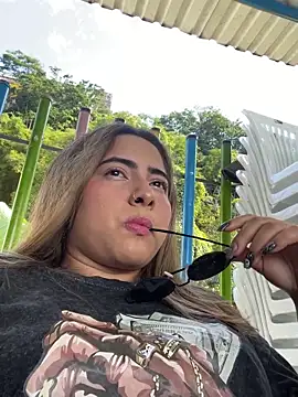 Snapshot of lunaxxx_69 chatting on October 14, 7:36 pm lunaxxx 69 online show from October 14, 7:36 pm