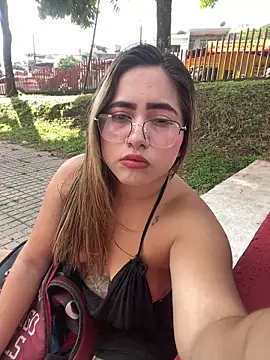 Snapshot of lunaxxx_69 chatting on February 18, 9:11 pm lunaxxx 69 online show from February 18, 9:11 pm