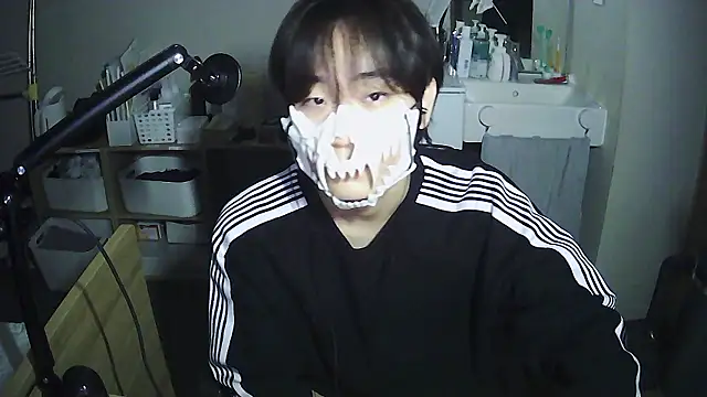 Snapshot of sdamvo2 chatting on July 16, 3:40 pm sdamvo2 online show from July 16, 3:40 pm