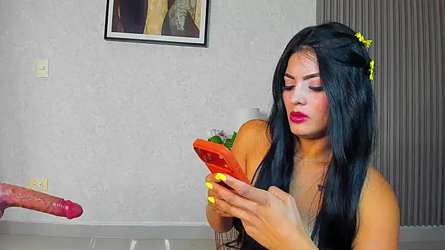 Snapshot of im_hanna1 chatting on June 12, 7:46 pm im hanna1 online show from June 12, 7:46 pm