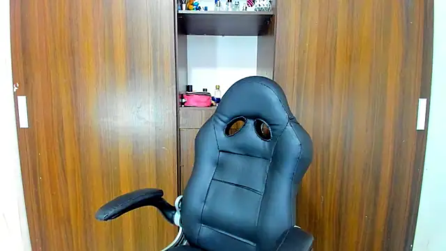 Dreamastercum  online show from September 17, 7:37 pm