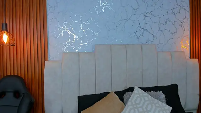 AlexiaAbbey online show from March 21, 12:40 am