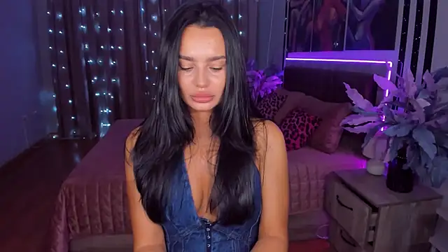 DanaSincere online show from March 19, 4:03 am