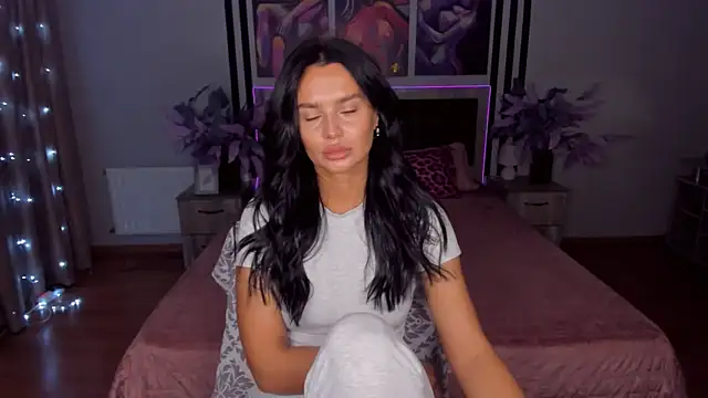 DanaSincere online show from September 24, 4:49 am