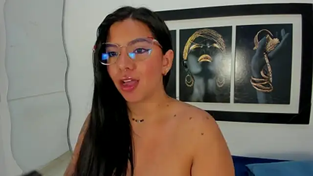 emilyy cooperr online show from January 14, 12:22 pm