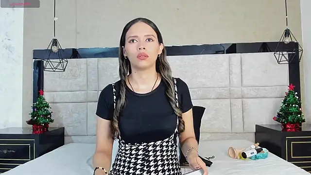 LiliJensen online show from November 27, 7:27 pm