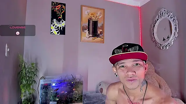 CRAZY-BOY99 online show from November 25, 9:31 am