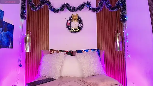 Jonas Rivers online show from December 18, 3:12 am