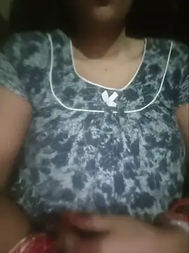 Sexyradha  online show from June 15, 9:28 pm