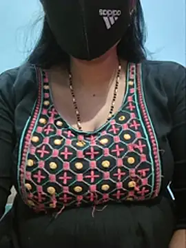 Snapshot of Sexyradha_ chatting on June 23, 4:16 pm Sexyradha online show from June 23, 4:16 pm