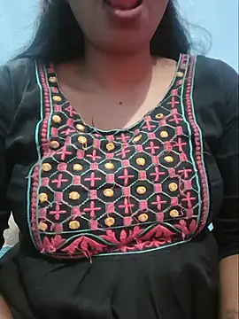 Snapshot of Sexyradha_ chatting on July 8, 5:12 am Sexyradha online show from July 8, 5:12 am