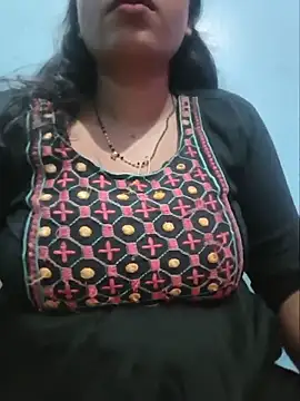 Snapshot of Sexyradha_ chatting on July 12, 6:21 pm Sexyradha online show from July 12, 6:21 pm