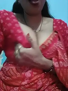 Snapshot of Sexyradha_ chatting on July 18, 4:22 pm Sexyradha online show from July 18, 4:22 pm