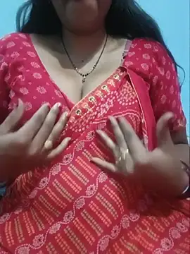 Snapshot of Sexyradha_ chatting on July 26, 4:58 pm Sexyradha online show from July 26, 4:58 pm