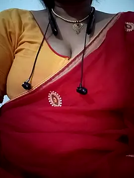 Snapshot of Neha-Bhabhi-Rasily chatting on October 14, 4:19 pm Neha-Bhabhi-Rasily online show from October 14, 4:19 pm