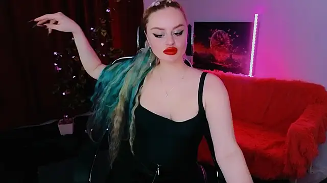 Snapshot of Miss_Alice_Silver chatting on February 3, 5:40 pm Miss Alice Silver online show from February 3, 5:40 pm