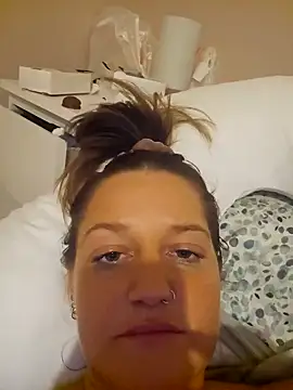 Pleasing-Chloe49 online show from March 18, 3:42 am