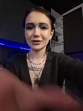 HeatherSweet  online show from June 22, 6:49 pm