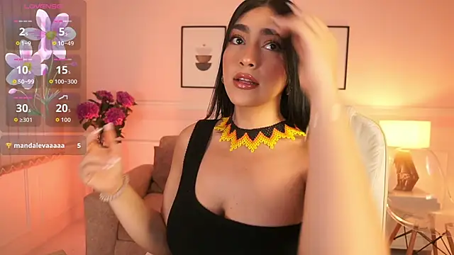 JulesBenett online show from September 23, 11:35 am