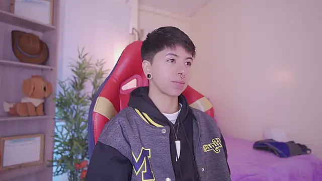 tommy blue online show from June 30, 12:28 pm