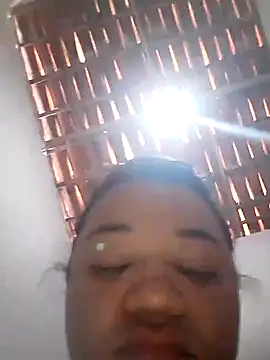 Snapshot of viviksmel chatting on September 27, 1:27 pm viviksmel online show from September 27, 1:27 pm