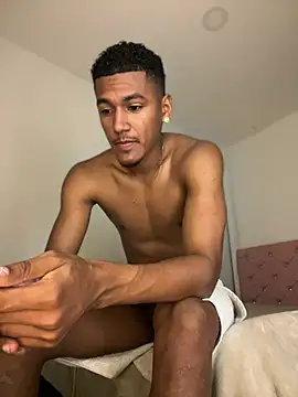 LexiAndDeker online show from March 1, 1:29 am