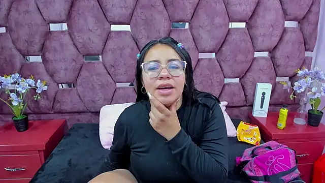  Violeta 18 online show from November 24, 3:28 am