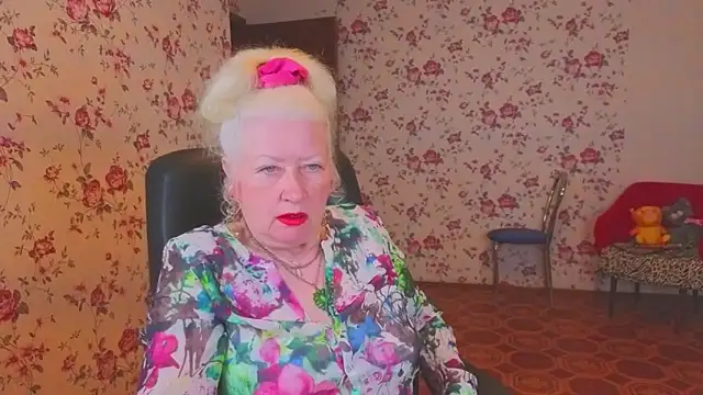 Maya Mayflower online show from May 15, 3:13 am