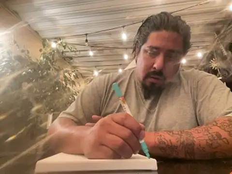 Snapshot of Sexy_diamomd_one chatting on November 14, 8:13 am Sexy diamomd one online show from November 14, 8:13 am