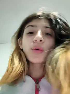 KratosAfroditacs online show from February 24, 10:52 pm