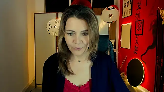 NicoleHitman online show from April 7, 1:11 pm