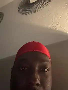 Snapshot of Goodball88 chatting on March 13, 11:49 pm Goodball88 online show from March 13, 11:49 pm