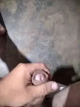 Snapshot of mivergom chatting on March 22, 5:28 am mivergom online show from March 22, 5:28 am