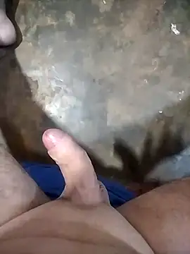 Snapshot of mivergom chatting on November 25, 12:49 pm mivergom online show from November 25, 12:49 pm