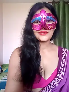 Snapshot of Ronak_kaur chatting on May 2, 4:28 am Ronak kaur online show from May 2, 4:28 am
