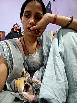 Snapshot of indiandesilive chatting on September 14, 4:33 am indiandesilive online show from September 14, 4:33 am