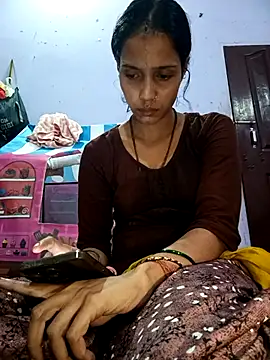 Snapshot of indiandesilive chatting on September 17, 4:52 pm indiandesilive online show from September 17, 4:52 pm