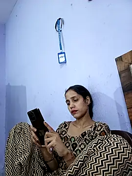 Snapshot of indiandesilive chatting on September 19, 5:02 pm indiandesilive online show from September 19, 5:02 pm