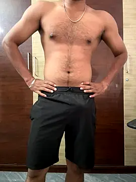 Snapshot of RightFielder chatting on October 15, 12:27 pm RightFielder online show from October 15, 12:27 pm