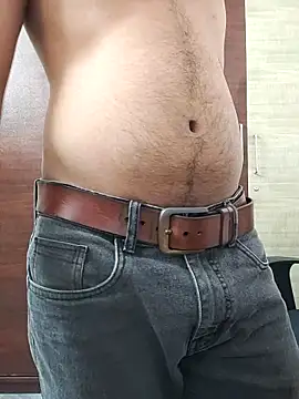 Snapshot of RightFielder chatting on January 17, 3:28 pm RightFielder online show from January 17, 3:28 pm