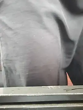 Snapshot of RightFielder chatting on January 18, 9:24 am RightFielder online show from January 18, 9:24 am