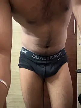 Snapshot of RightFielder chatting on February 28, 3:35 pm RightFielder online show from February 28, 3:35 pm