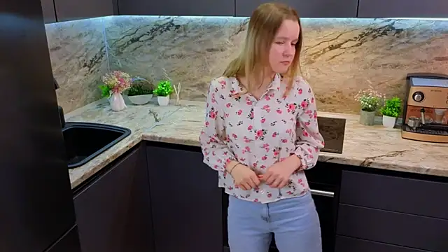 BlytheCleeton online show from March 6, 1:58 am