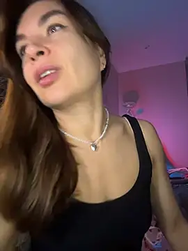 Mary Kiitty online show from May 2, 4:12 pm