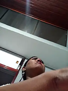 Ariana Rodriguez online show from April 14, 3:01 am