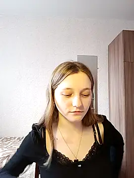 Snapshot of Bonechka chatting on March 21, 11:22 am Bonechka online show from March 21, 11:22 am