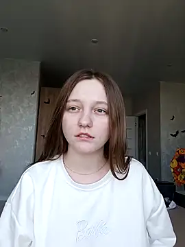 Snapshot of Bonechka chatting on November 3, 10:27 am Bonechka online show from November 3, 10:27 am