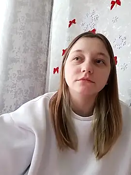 Snapshot of Bonechka chatting on December 16, 7:24 am Bonechka online show from December 16, 7:24 am