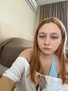 Snapshot of Bonechka chatting on May 28, 9:17 am Bonechka online show from May 28, 9:17 am