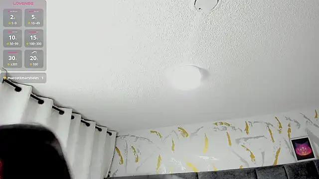 Cristal Velle online show from December 3, 12:36 pm